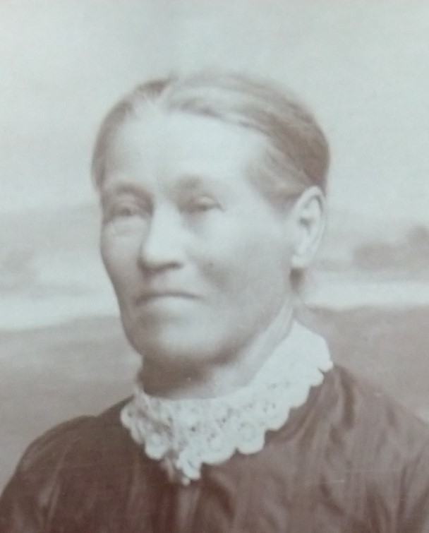 Harriet Dyer (1840 - 1914)